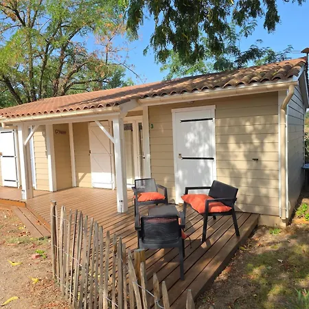 Nouveau - - Grande Terrasse Avec Vue Sur Golf Dağ evi Rivières