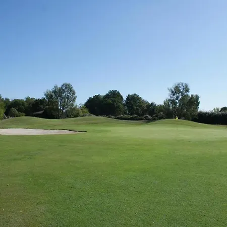 Nouveau - - Grande Terrasse Avec Vue Sur Golf * Rivieres (Tarn)
